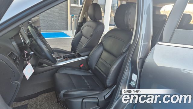 Renault Korea QM6 2.0 LPe LE Signature 2WD 2023 — фото 16