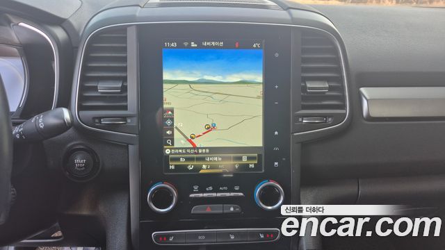 Renault Korea QM6 2.0 LPe LE Signature 2WD 2023 — фото 18