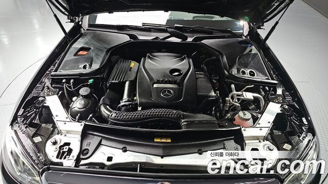 Mercedes-Benz E-Class (W213) E300e Exclusive 2019 — фото 6