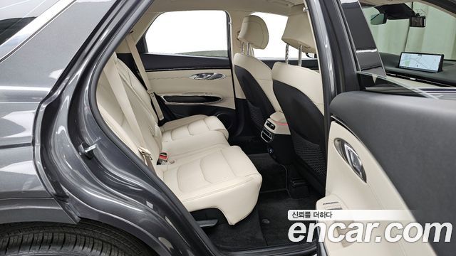 Genesis GV70 2.5T Gasoline AWD 2022 — фото 12
