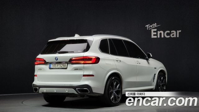BMW X5 (G05) xDrive 45e M Sport 2022 — фото 2
