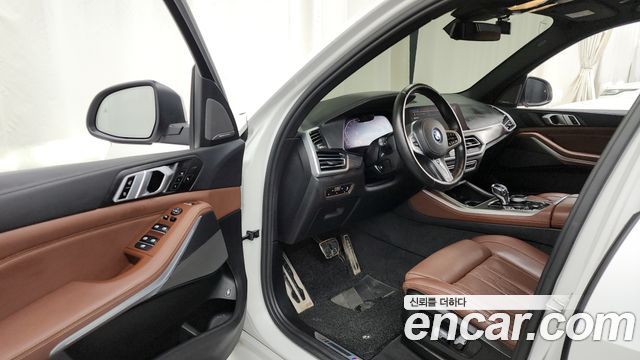 BMW X5 (G05) xDrive 45e M Sport 2022 — фото 10