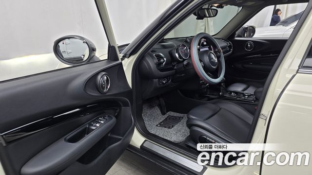 MINI Cooper Clubman High 2nd 2017 — фото 10