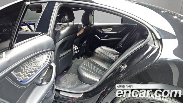 Mercedes-Benz CLS-Class (C257) CLS450 4MATIC AMG Line 2020 — фото 12