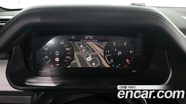 Land Rover Defender (L663) 110 D300 HSE 2022 — фото 8