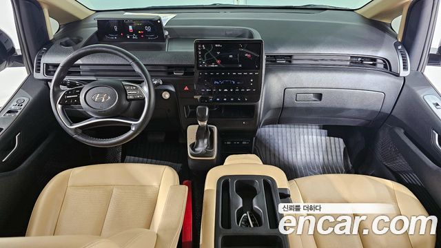 Hyundai Staria Tourer 11-Seater Modern 2022 — фото 7