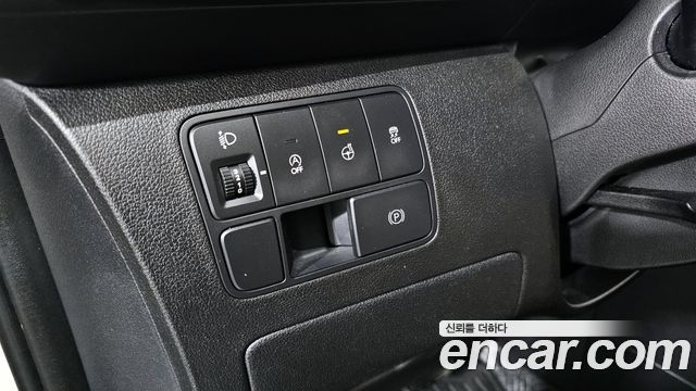 Hyundai Staria Tourer 11-Seater Modern 2022 — фото 16