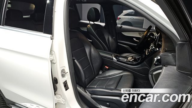 Mercedes-Benz GLC-Class (X253) GLC300e 4MATIC 2021 — фото 10