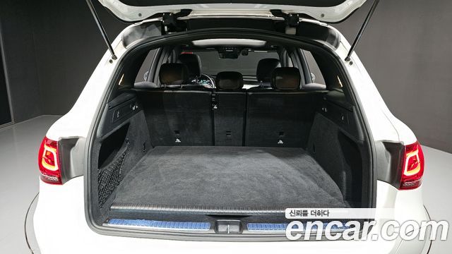 Mercedes-Benz GLC-Class (X253) GLC300e 4MATIC 2021 — фото 19