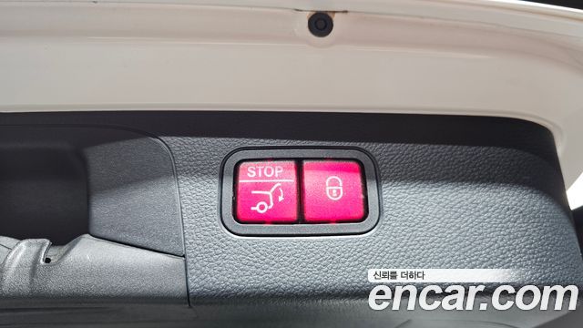 Mercedes-Benz GLC-Class (X253) GLC300e 4MATIC 2021 — фото 20