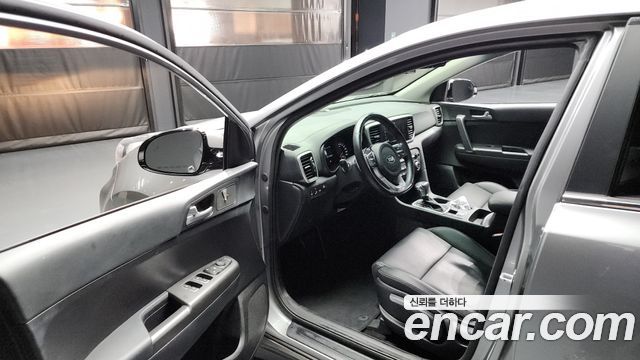 Kia Sportage The Bold Diesel 2.0 2WD Trendy 2021 — фото 10