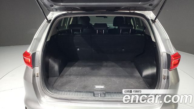 Kia Sportage The Bold Diesel 2.0 2WD Trendy 2021 — фото 20