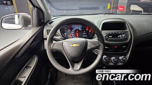 Chevrolet Spark Van 2020 — фото 14