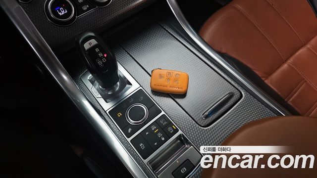 Land Rover Range Rover Sport (II) 3.0 SDV6 AB Dynamic 2016 — фото 9