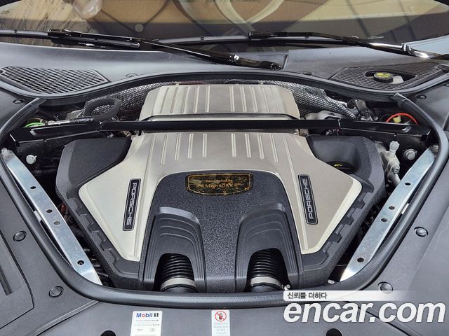 Porsche Panamera (971) 4.0 Turbo Sport Turismo 2018 — фото 5
