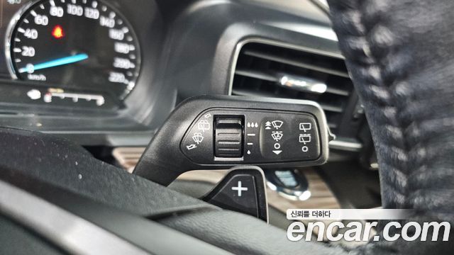 Ford Explorer (VI) 2.3 LimIted 4WD 2020 — фото 13
