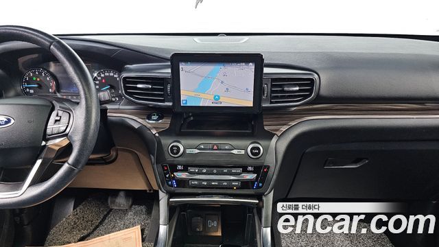 Ford Explorer (VI) 2.3 LimIted 4WD 2020 — фото 15