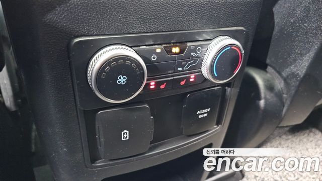 Ford Explorer (VI) 2.3 LimIted 4WD 2020 — фото 19
