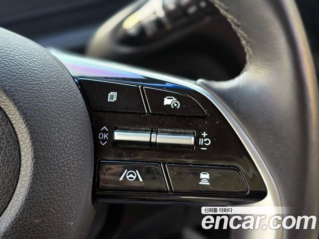Hyundai Staria 4WD Tourer 11-Seater Modern 2023 — фото 8