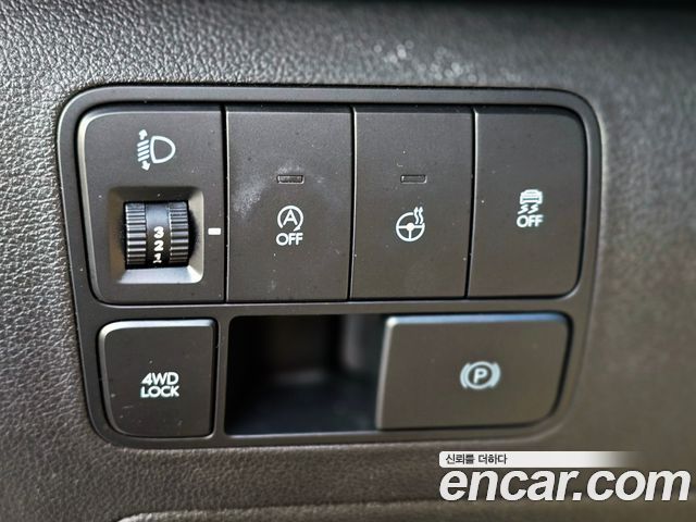 Hyundai Staria 4WD Tourer 11-Seater Modern 2023 — фото 15
