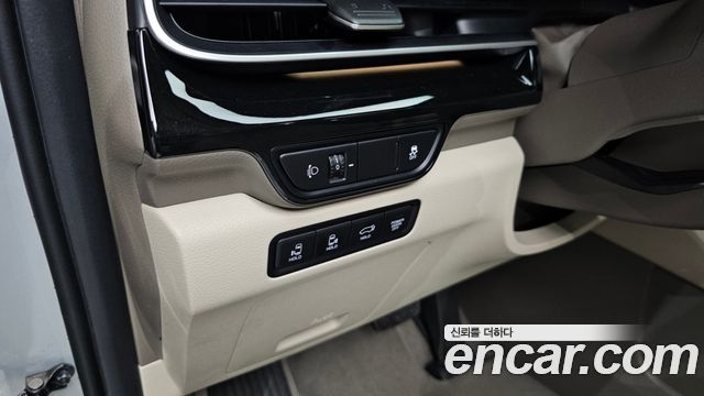 Kia Carnival (IV) Diesel 7-Seater Signature 2024 — фото 16