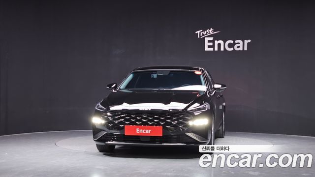 Kia K8 2.5 Gasoline 2WD Noblesse 2022 — фото 3