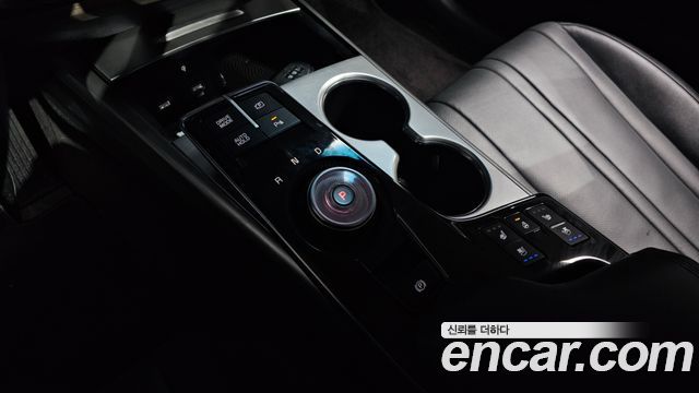 Kia K8 2.5 Gasoline 2WD Noblesse 2022 — фото 9