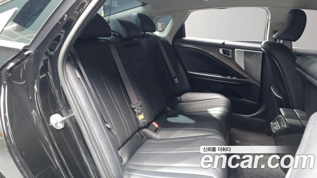 Kia K8 2.5 Gasoline 2WD Noblesse 2022 — фото 12