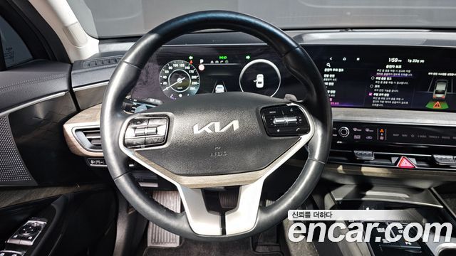 Kia K8 2.5 Gasoline 2WD Noblesse 2022 — фото 14