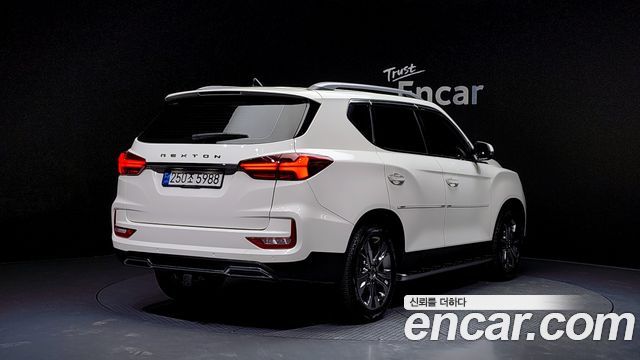 KG Mobility (SsangYong) Rexton Diesel 2.2 4WD Prestige 2023 — фото 2