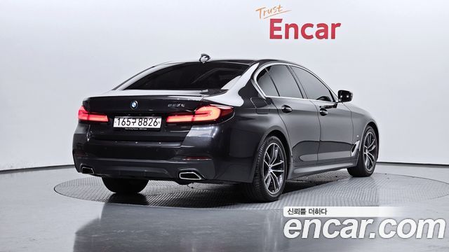 BMW 5 Series (G30) 523d M Sport 2021 — фото 2