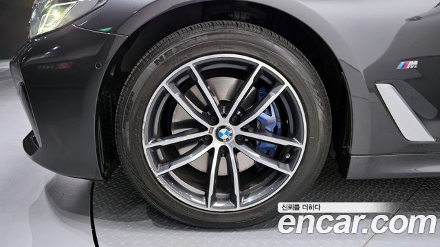 BMW 5 Series (G30) 523d M Sport 2021 — фото 5