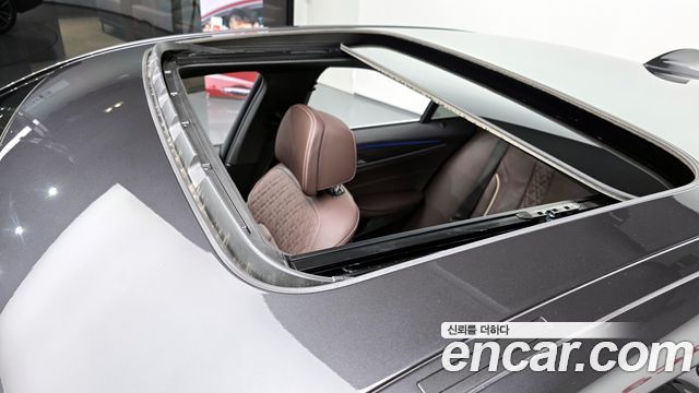 BMW 5 Series (G30) 523d M Sport 2021 — фото 18