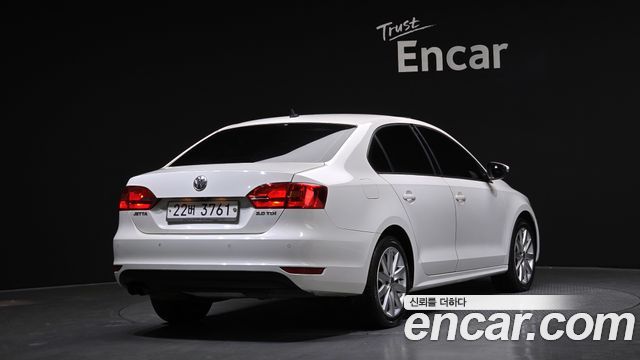 Volkswagen Jetta 2.0 TDI 6th 2012 — фото 2
