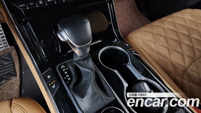 Kia Mohave The Master Diesel 3.0 4WD 5-Seater Masters 2021 — фото 9