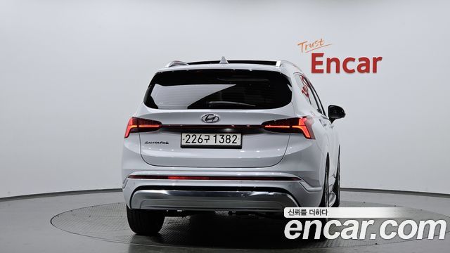 Hyundai Santa Fe Diesel 2.2 2WD Calligraphy 2021 — фото 4