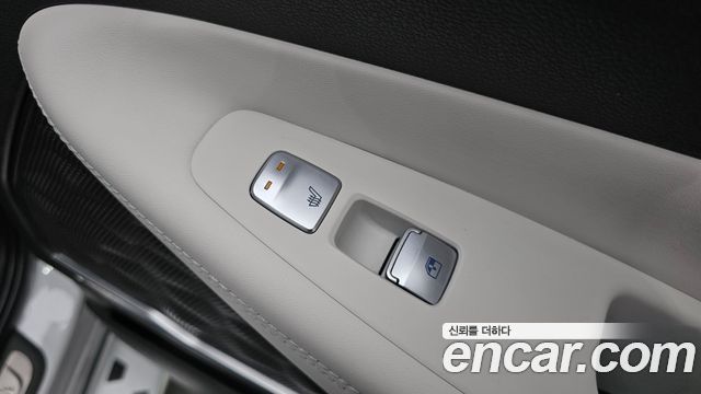 Hyundai Santa Fe Diesel 2.2 2WD Calligraphy 2021 — фото 19