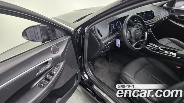 Hyundai Sonata (DN8) 2.0 Premium 2021 — фото 11