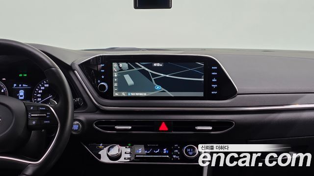 Hyundai Sonata (DN8) 2.0 Premium 2021 — фото 16