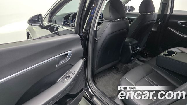 Hyundai Sonata (DN8) 2.0 Premium 2021 — фото 18