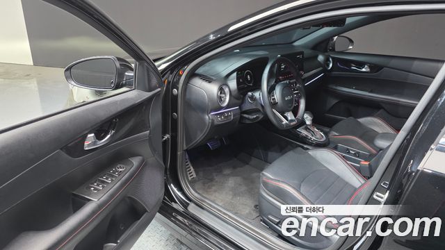 Kia K3 (II) 1.6 Turbo GT 5Door Signature 2024 — фото 10