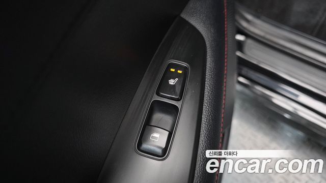 Kia K3 (II) 1.6 Turbo GT 5Door Signature 2024 — фото 19