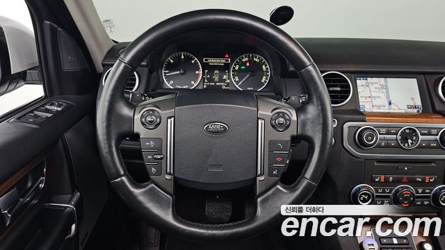 Land Rover Discovery 4 3.0 SDV6 HSE 2016 — фото 13