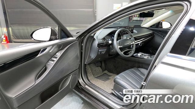 Genesis G80 (RG3) Gasoline 2.5 Turbo AWD 2024 — фото 10