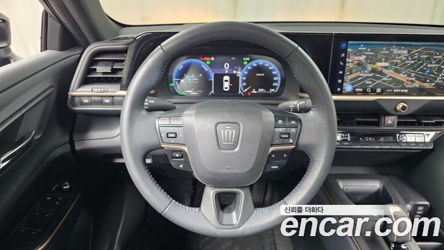 Toyota Crown Crossover 2.5 4WD Hybrid 2023 — фото 13