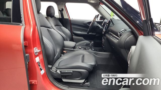 MINI Cooper Clubman Standard 2nd 2020 — фото 11