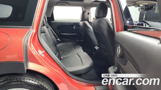 MINI Cooper Clubman Standard 2nd 2020 — фото 12