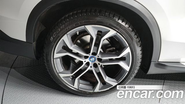 BMW X5 (G05) xDrive 45e xLine 2022 — фото 5