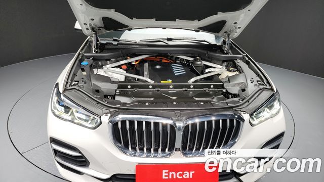 BMW X5 (G05) xDrive 45e xLine 2022 — фото 6