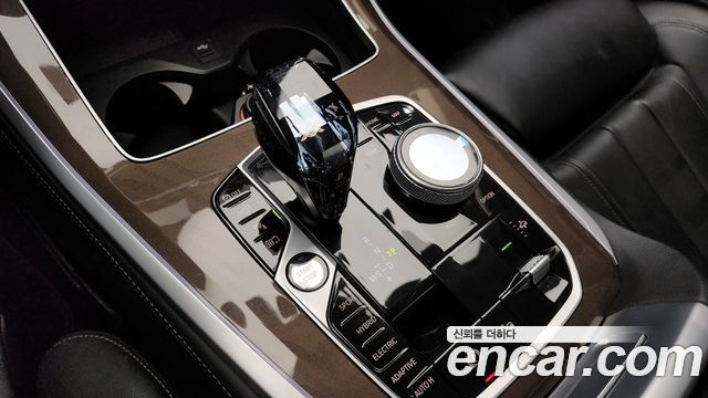 BMW X5 (G05) xDrive 45e xLine 2022 — фото 9